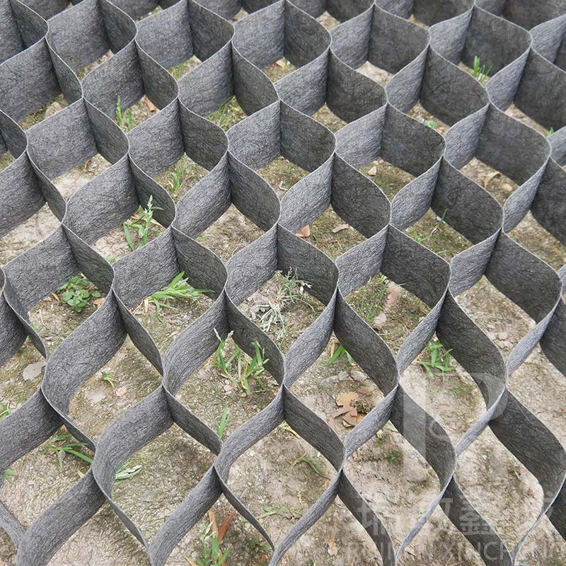 不織布土工格子室